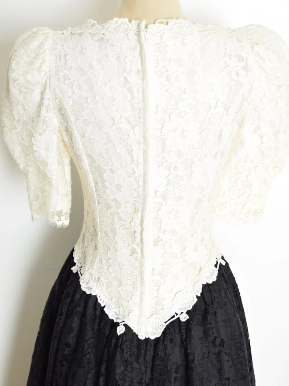 vintage 80s party prom dress cottagecore lace crochet Cachet tea length midi M - Picture 10 of 11